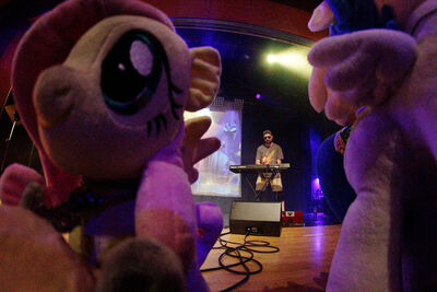 PrinceWhatevererGalaCon2024-_MG_4990.b.JPG (image/jpeg, 832695 B)