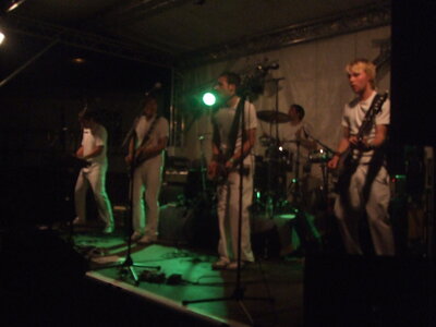 Rock die Burg 2006-dscf0768.jpg (image/jpeg, 769028 B)