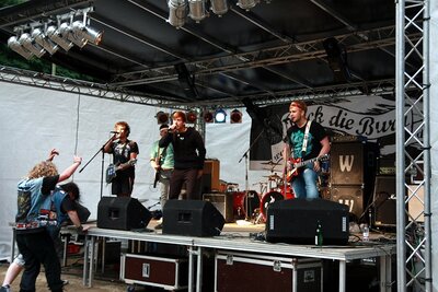 Rock die Burg 2009-IMG_8179.JPG (image/jpeg, 181327 B)