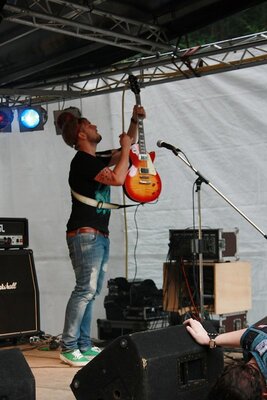 Rock die Burg 2009-IMG_8203.JPG (image/jpeg, 93804 B)