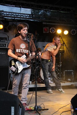 Rock die Burg 2010-IMG_4907.JPG (image/jpeg, 190191 B)