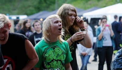 Rock die Burg 2010-IMG_4958.JPG (image/jpeg, 131503 B)