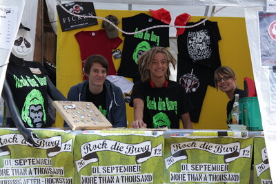 Rock die Burg 2012-IMG_8611.JPG (image/jpeg, 235644 B)