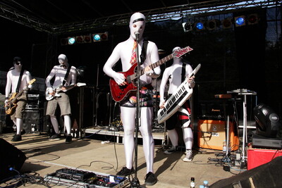 Rock die Burg 2012-IMG_8694.JPG (image/jpeg, 228275 B)