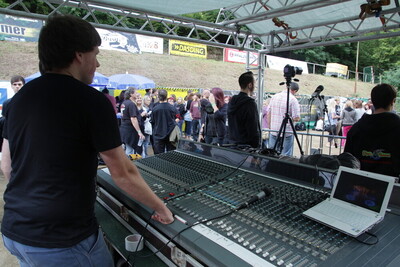 Rock die Burg 2012-IMG_9160.JPG (image/jpeg, 246133 B)