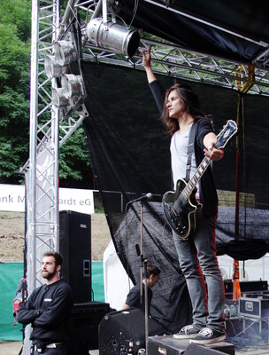Rock die Burg 2012-IMG_9279.JPG (image/jpeg, 281330 B)