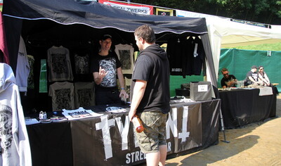 Rock die Burg 2014-IMG_3042.JPG (image/jpeg, 200998 B)