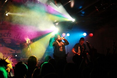 Light-IMG_8679.JPG (image/jpeg, 128247 B)