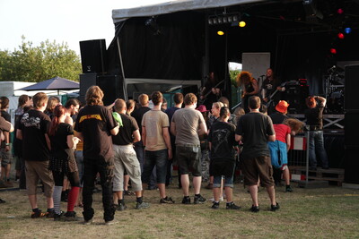 Rock im Wingert 2012 - Ivory Night-IMG_6908.JPG (image/jpeg, 897121 B)